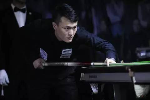 更多赛场背 更多赛场背